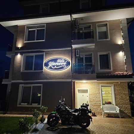 רבדה Villa Yanevi מראה חיצוני תמונה