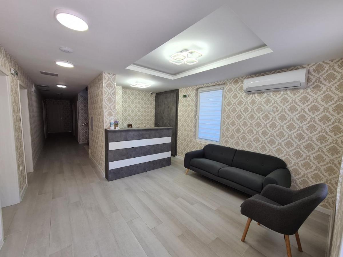 רבדה Villa Yanevi מראה חיצוני תמונה