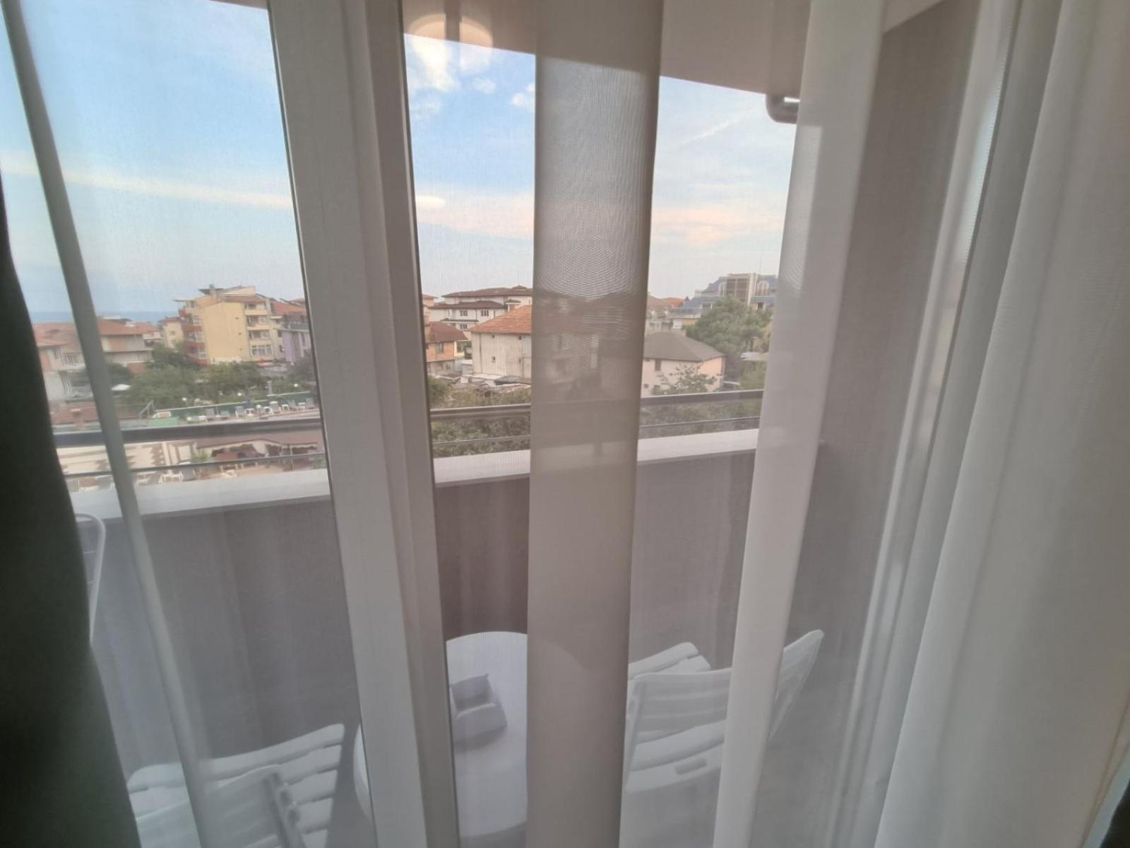 רבדה Villa Yanevi מראה חיצוני תמונה